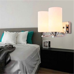 Jednoduchá teplá obývacia izba Spálňa Chodba Chodba Balkón Dvojstenná lampa