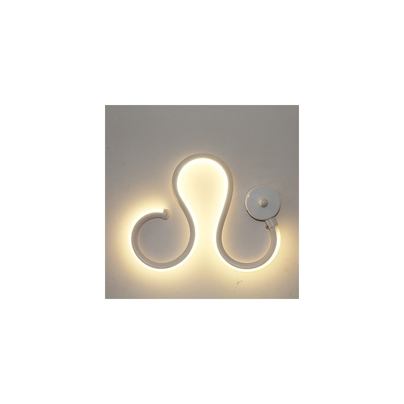 Moderná minimalistická lampa Hliníková lampa Spálňa Dekorácia nočnej lampy Dizajnéri Tvarované osvetlenie chodby Kreatívne lampy do obývačky