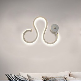 Moderná minimalistická lampa Hliníková lampa Spálňa Dekorácia nočnej lampy Dizajnéri Tvarované osvetlenie chodby Kreatívne lampy do obývačky