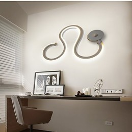 Moderná minimalistická lampa Hliníková lampa Spálňa Dekorácia nočnej lampy Dizajnéri Tvarované osvetlenie chodby Kreatívne lampy do obývačky