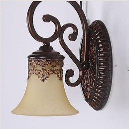 Nástenná lampa do hotelovej haly Spálňa Európska nástenná lampa Kreatívna dekorácia lampy do obývacej izby Retro nástenná lampa do chodby