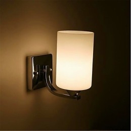 Jednoduchá teplá obývacia izba Spálňa Chodba Chodba Balkónová nástenná lampa