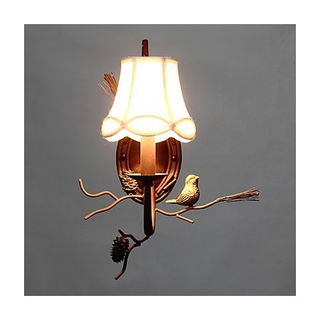 Severoamerický vintage kov so živicovým vtáčikom a šiškou Nástenná lampa vhodná do obývacej izby Nástenné svietidlo do jedálne Severoamerický vintage kov so živicovým vtáčikom a šiškou Nástenná lampa vhodná do obývacej izby Nástenné svietidlo do jedálne