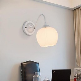 Funkcia modernej súčasnej vidieckej maľby pre minimálnu ochranu očí pri okolitej svetelnej stene
