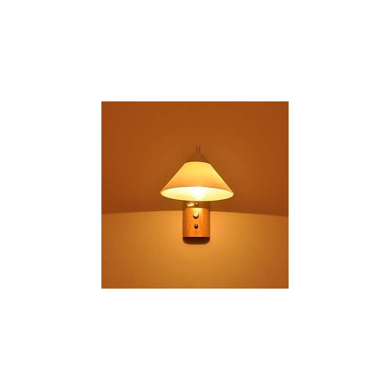 Jednoduchá nástenná lampa Nočná stolová lampa so skleneným tienidlom a masívnym drevom do spálne Komoda do obývačky Detská izba Konferenčný stolík na vysokej škole Knihy
