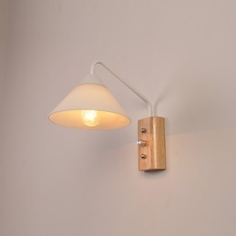 Jednoduchá nástenná lampa Nočná stolová lampa so skleneným tienidlom a masívnym drevom do spálne Komoda do obývačky Detská izba Konferenčný stolík na vysokej škole Knihy