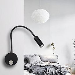 Nástenná lampa nástennej lampy hlavy lôžka hadice je osvetlená svetlom lampy na čítanie