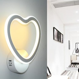 Moderná minimalistická nástenná lampa Obývacia izba Pozadie Nástenná Spálňa Nočné svetlá Chodba Kreatívna nástenná lampa Módna hliníková lampa
