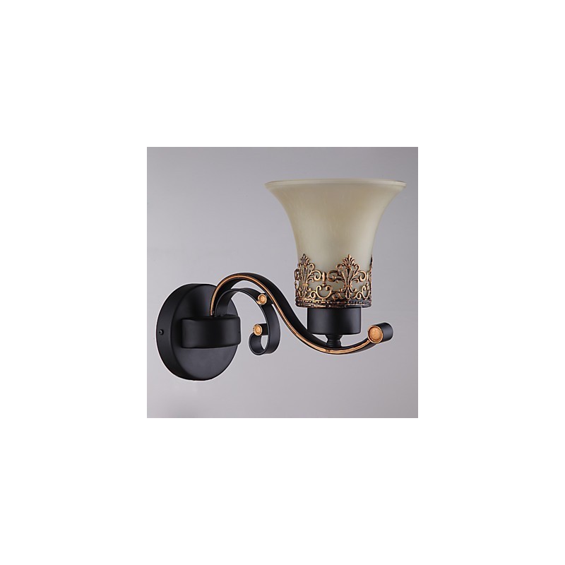 Jednohlavý americký vidiek Vintage kov so sklenenou nástennou lampou pre jedáleň Vstup do obývacej izby Foyer Dekorovaná nástenná lampa