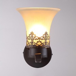 Jednohlavý americký vidiek Vintage kov so sklenenou nástennou lampou pre jedáleň Vstup do obývacej izby Foyer Dekorovaná nástenná lampa