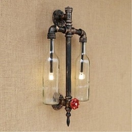 Nástenná lampa na fľašu na víno s americkou tematikou a žehličkou s vodovodnou fajkou