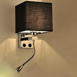 Moderná hotelová izba Kreatívna látková chodba Balkón Nočná lampa na čítanie