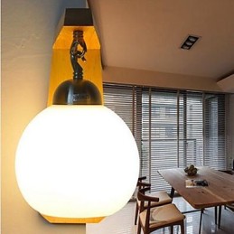 Nástenná nočná nástenná lampa do spálne s dreveným schodiskom japonského umenia