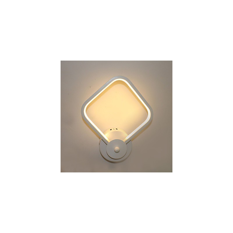 Jednoduchá moderná nočná lampa do spálne nástenná lampa Creative Personality schodisko hliníková lampa