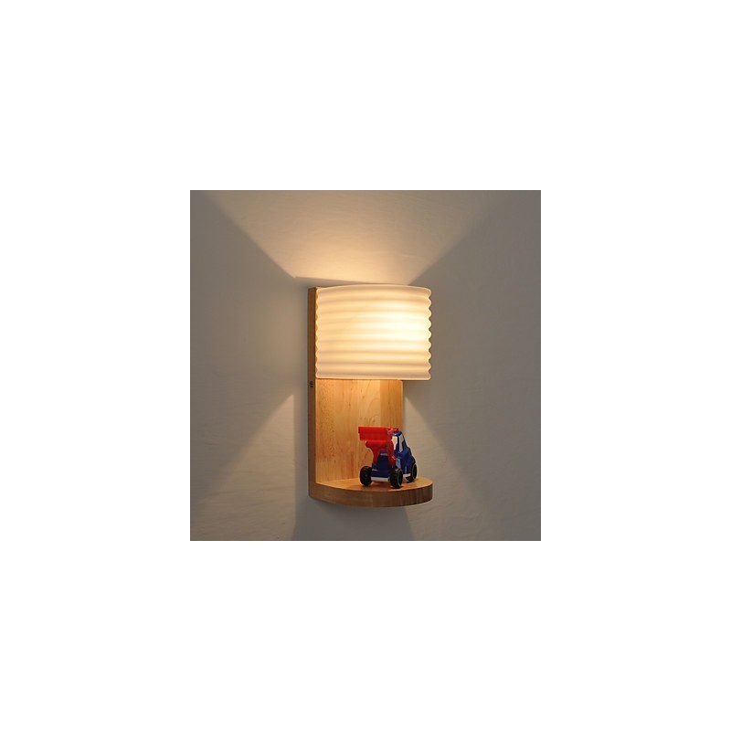 Jednoduchá nástenná lampa Nočná stolová lampa so skleneným tienidlom a masívnym drevom do spálne Komoda Obývacia izba Detská izba Vysoká škola Konferenčný stolík Knihy
