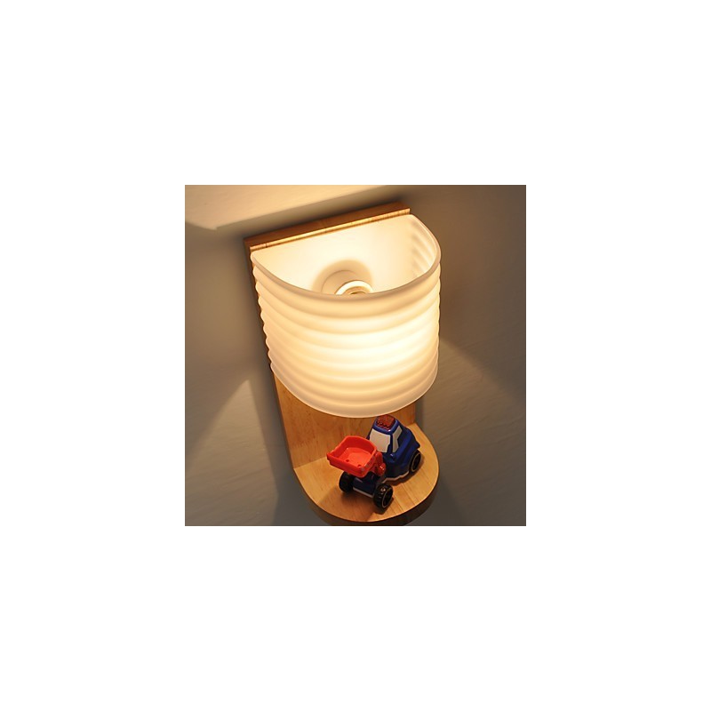 Jednoduchá nástenná lampa Nočná stolová lampa so skleneným tienidlom a masívnym drevom do spálne Komoda Obývacia izba Detská izba Vysoká škola Konferenčný stolík Knihy