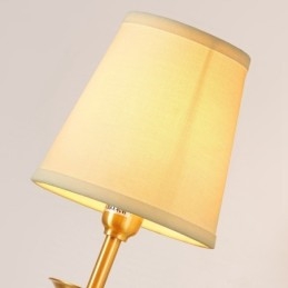 Luxusné rustikálne retro Vintage z čistej mosadze 1 nástenné svietidlo so sviečkou s látkovým tienidlom Špeciálne pre hotelovú spálňu Showroom Obývacia izba Jedáleň