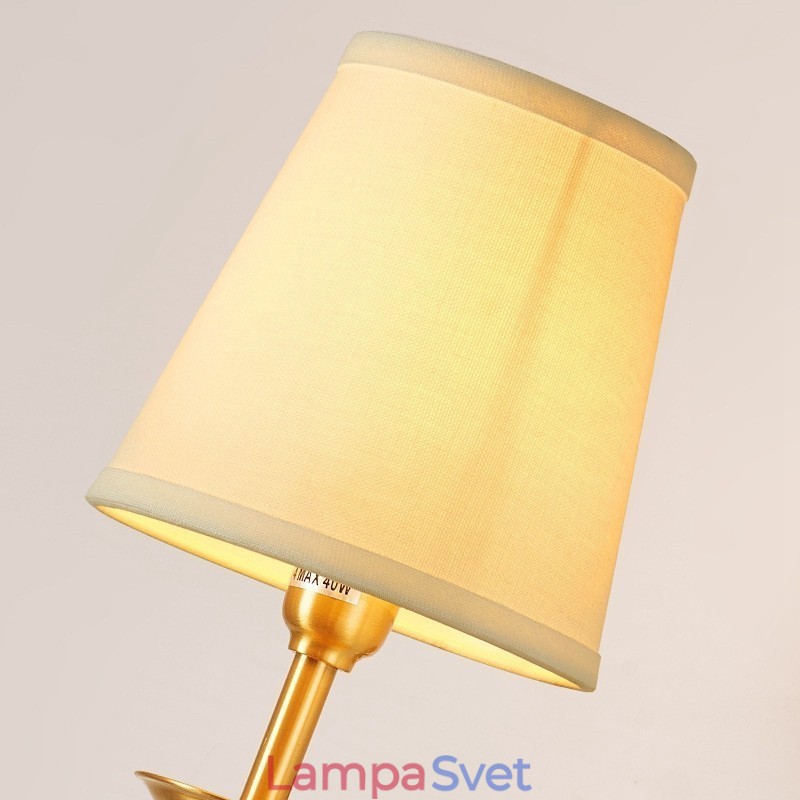 Luxusné rustikálne retro Vintage z čistej mosadze 1 nástenné svietidlo so sviečkou s látkovým tienidlom Špeciálne pre hotelovú spálňu Showroom Obývacia izba Jedáleň