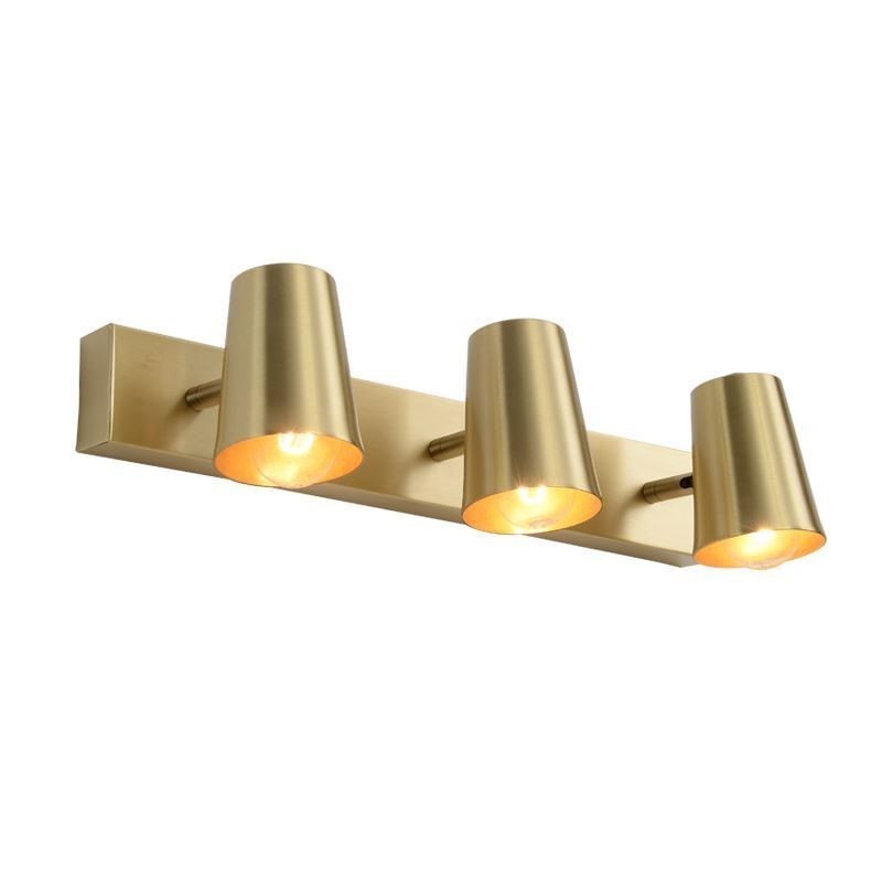 Bodová nástenná lampa s predným svetlom z mosadze Nordic