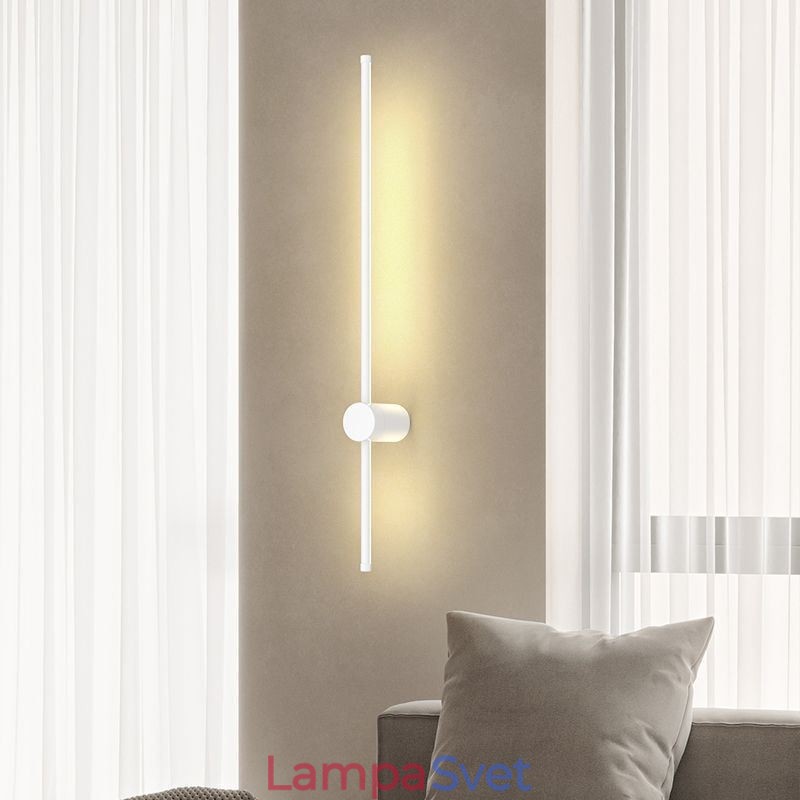 Moderná dlhá nástenná lampa s dekoráciou uličky s nočnou lampou