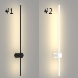 Moderná dlhá nástenná lampa s dekoráciou uličky s nočnou lampou
