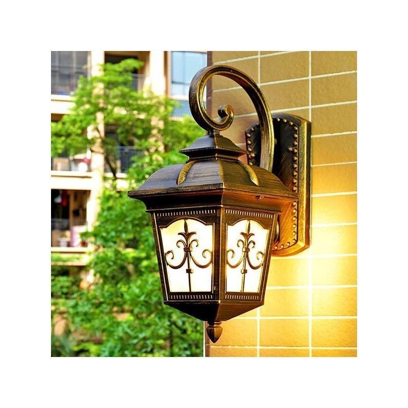 Európske retro vonkajšie nástenné svietidlo Vodotesné nástenné svietidlo Arrow Flower