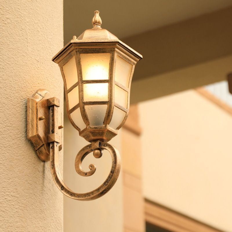 European Wall Sconce Retro Outdoor Light Jednohlavé vodotesné nástenné svietidlo z matného skla