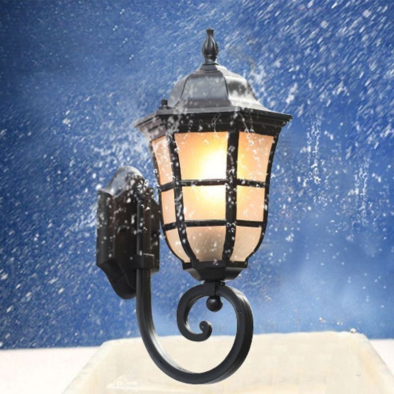 European Wall Sconce Retro Outdoor Light Jednohlavé vodotesné nástenné svietidlo z matného skla