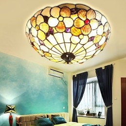 Mušle Stredozemného mora absorbujú kupolový ľahký vidiecky komín s priemerom 50 cm