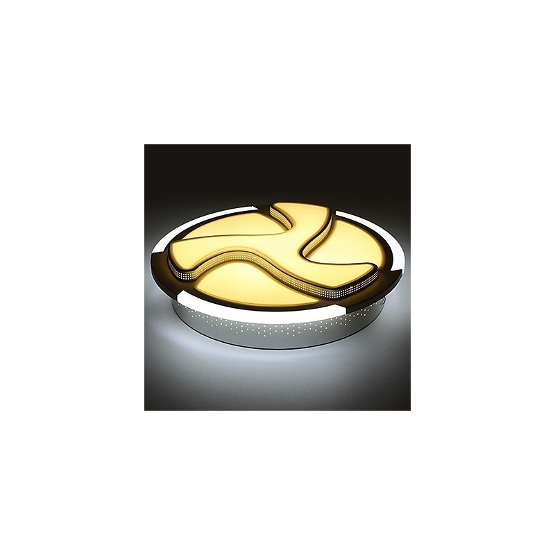 Zapustená montáž moderného súčasného kovu