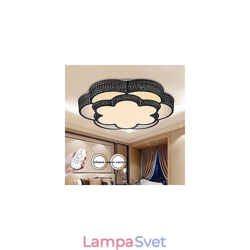 Zapustená montáž moderného súčasného kovu