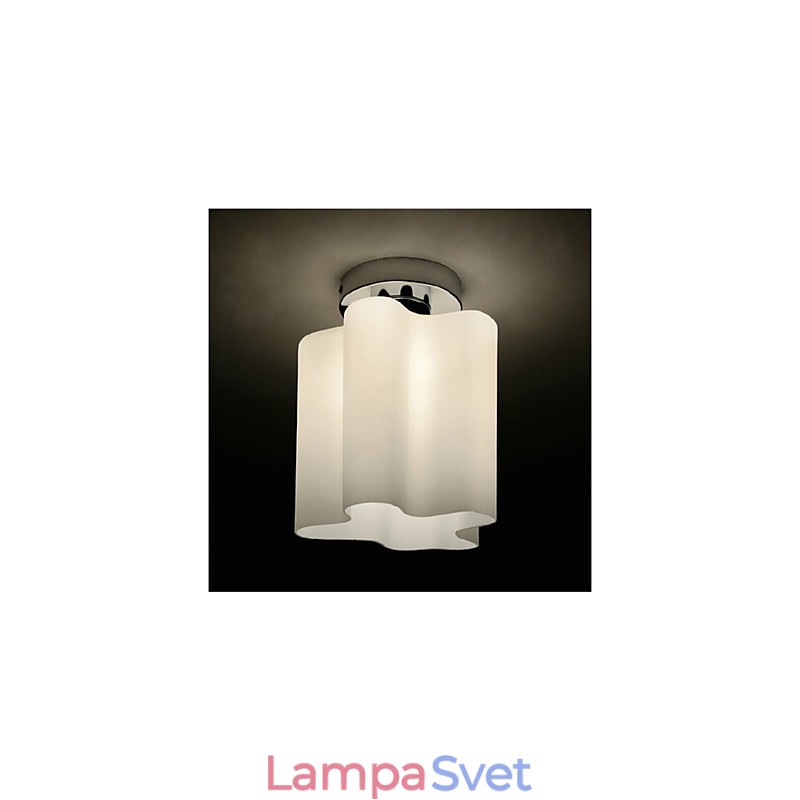 Predné lampy a lampáše Sklenené oblaky absorbujú závesné svetlo kupoly