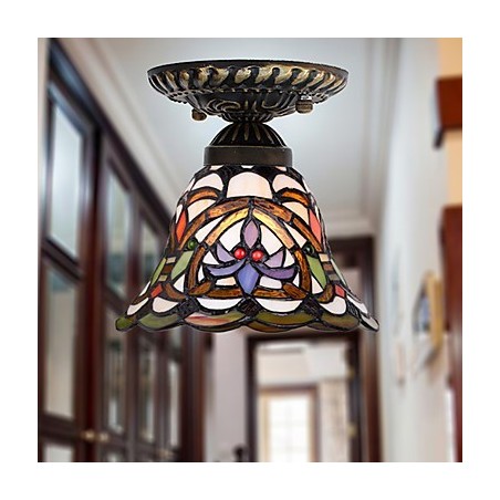 Európske vidiecke výtvarné umenie Vitráže absorbujú svetlo kupolovej lampy Európske vidiecke výtvarné umenie Vitráže absorbujú svetlo kupolovej lampy