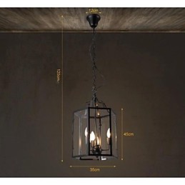 Tradičné klasické retro retro lampáše vo vidieckom štýle, maľba s kovovým závesným svietidlom