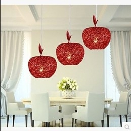 Tkaný hliníkový luster s tromi hlavovými lampami Apple